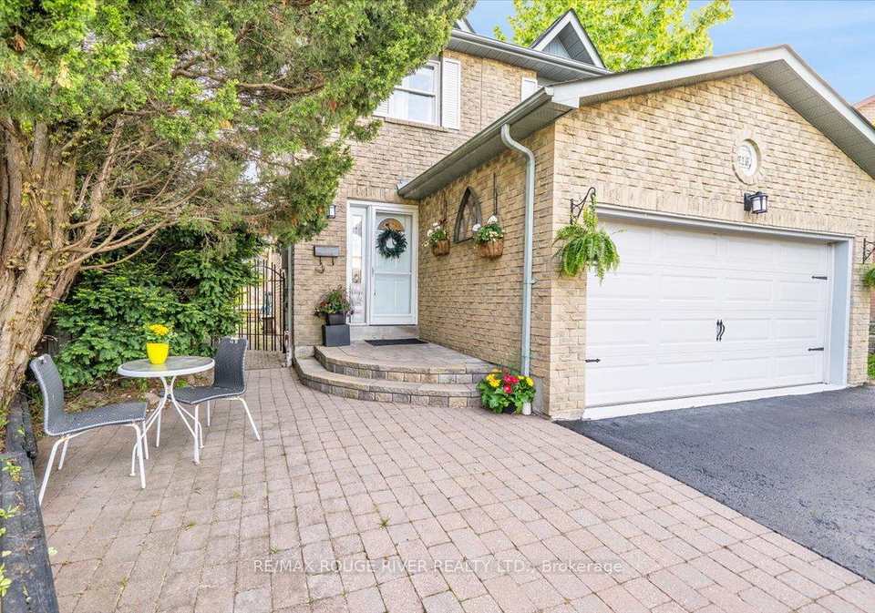 716-stonepath-circle-pickering-ontario-e12167790