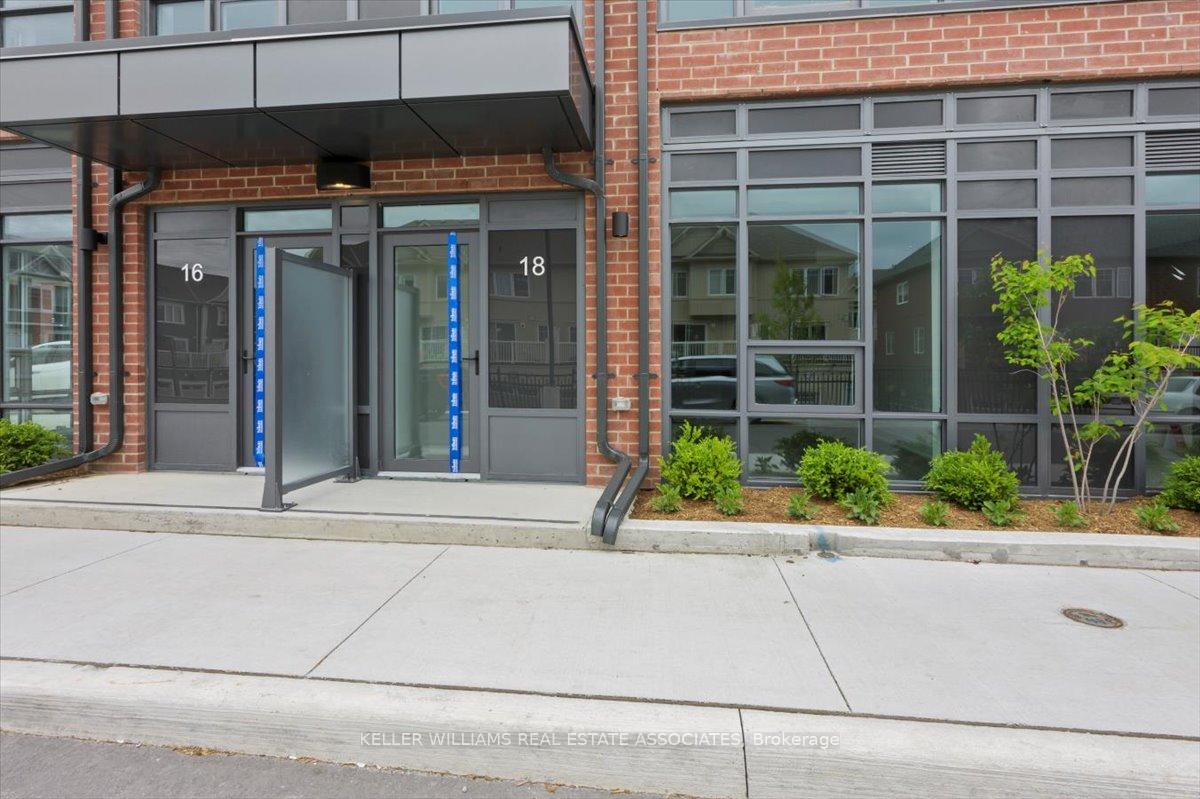 18-alpine-symphony-path-oshawa-ontario-e12167795