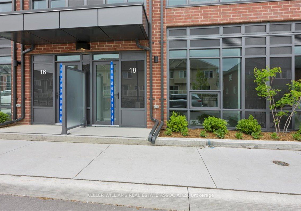 18-alpine-symphony-path-oshawa-ontario-e12167795