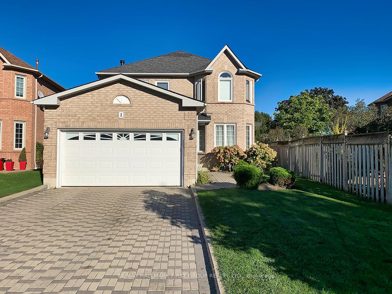 1-watersdown-crescent-whitby-ontario-e12169110