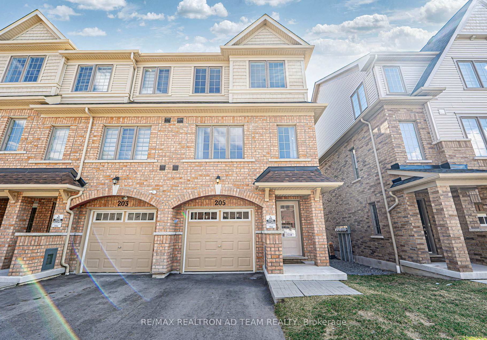 205-royal-northern-path-oshawa-ontario-e12169919