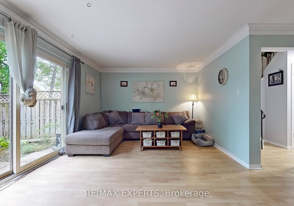 270-timberbank-boulevard-scarborough-ontario-e12169972