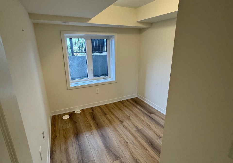 322-755-omega-drive-pickering-ontario-e12171536