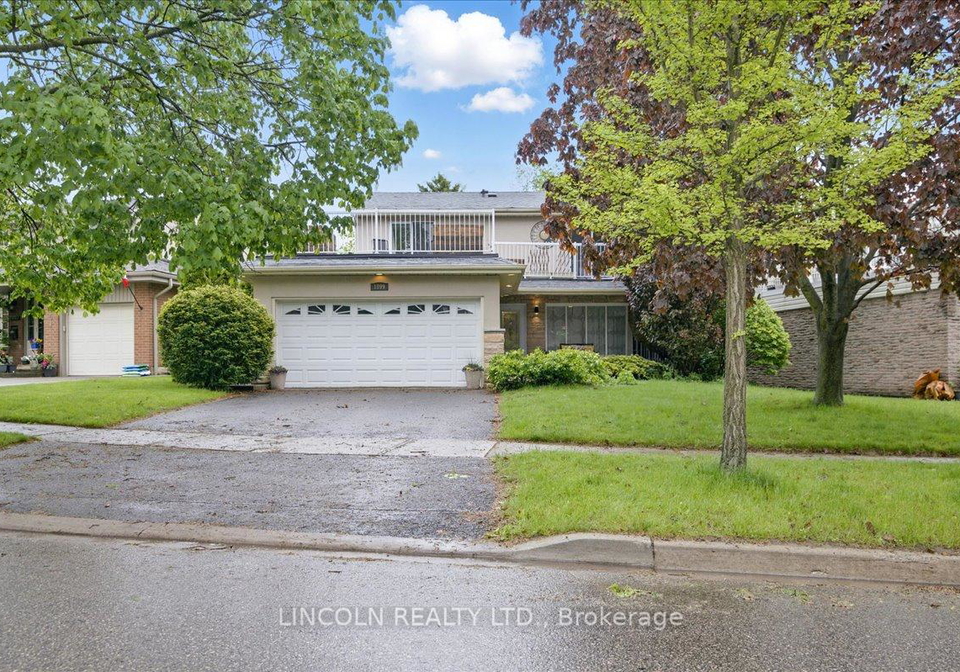 1899-bowler-drive-pickering-ontario-e12172799