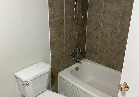 885-grenoble-boulevard-pickering-ontario-e12173405