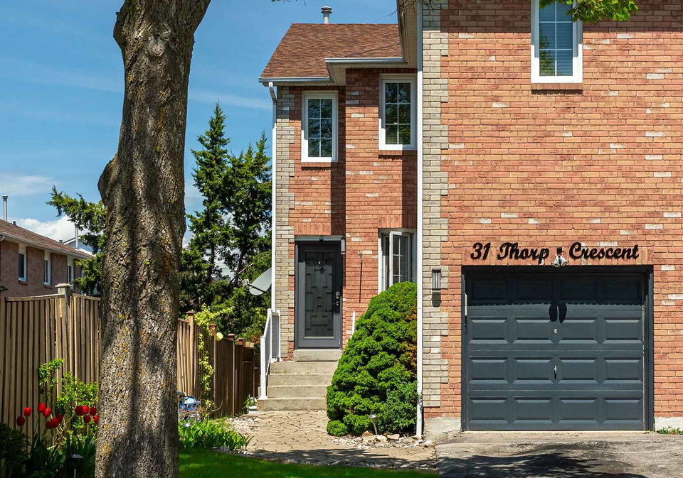 31-thorp-crescent-ajax-ontario-e12175280