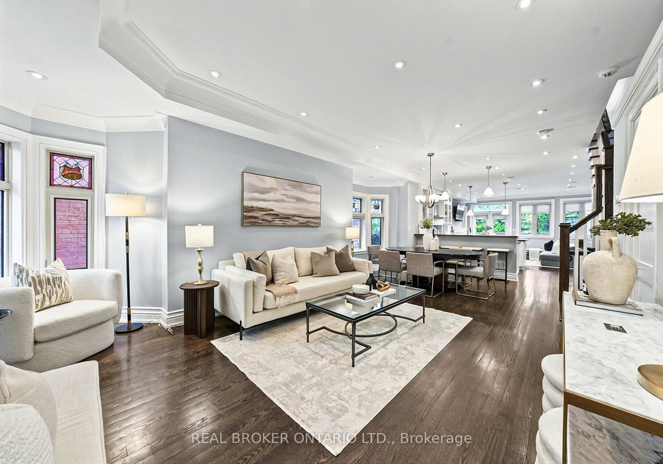 194-lee-avenue-toronto-ontario-e12176075