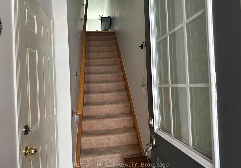 27-cooperage-lane-ajax-ontario-e12176237