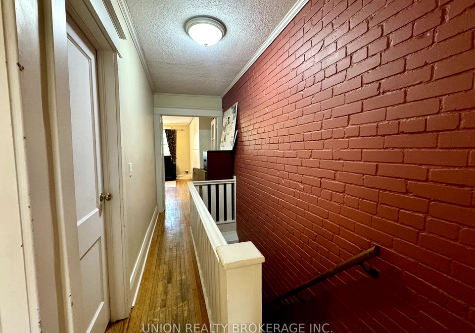 334-lee-avenue-toronto-ontario-e12176435