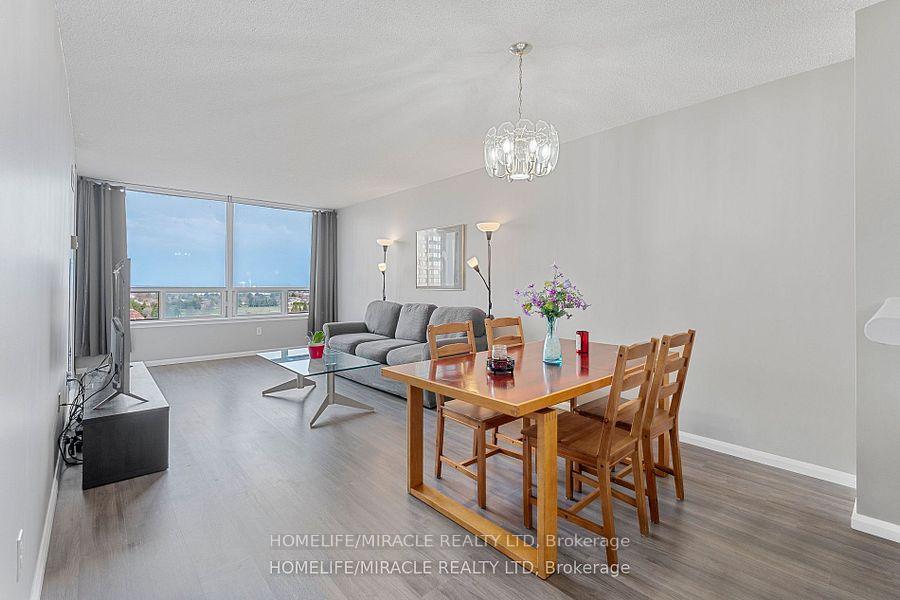 350-alton-towers-circle-scarborough-ontario-e12176695