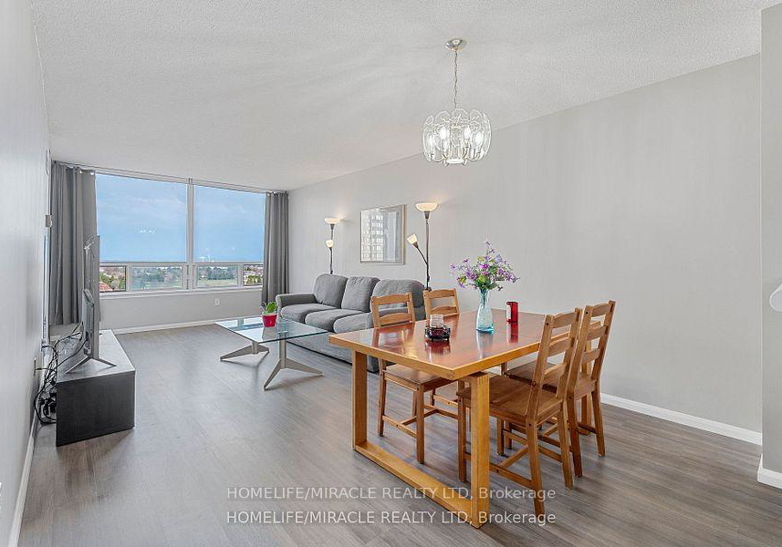 350-alton-towers-circle-scarborough-ontario-e12176695