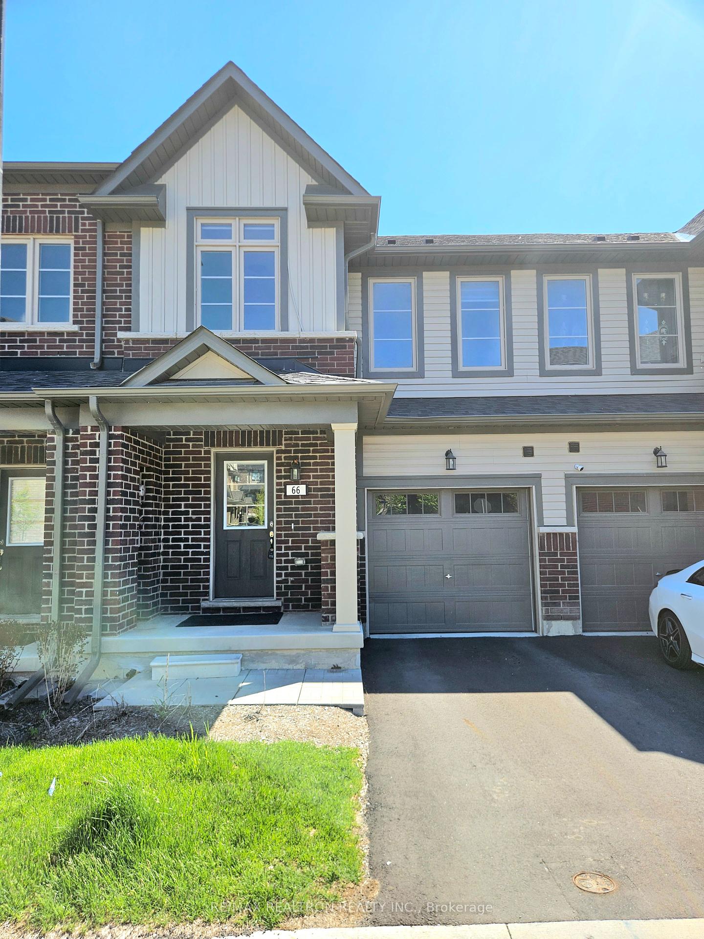 66-senay-circle-clarington-ontario-e12176998