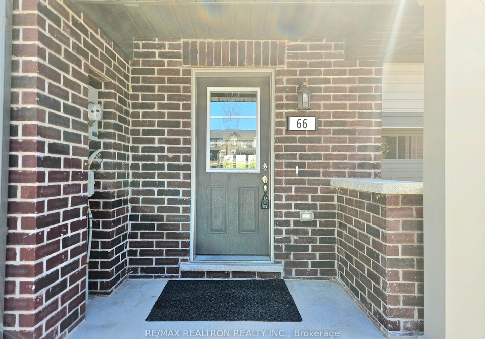 66-senay-circle-clarington-ontario-e12176998