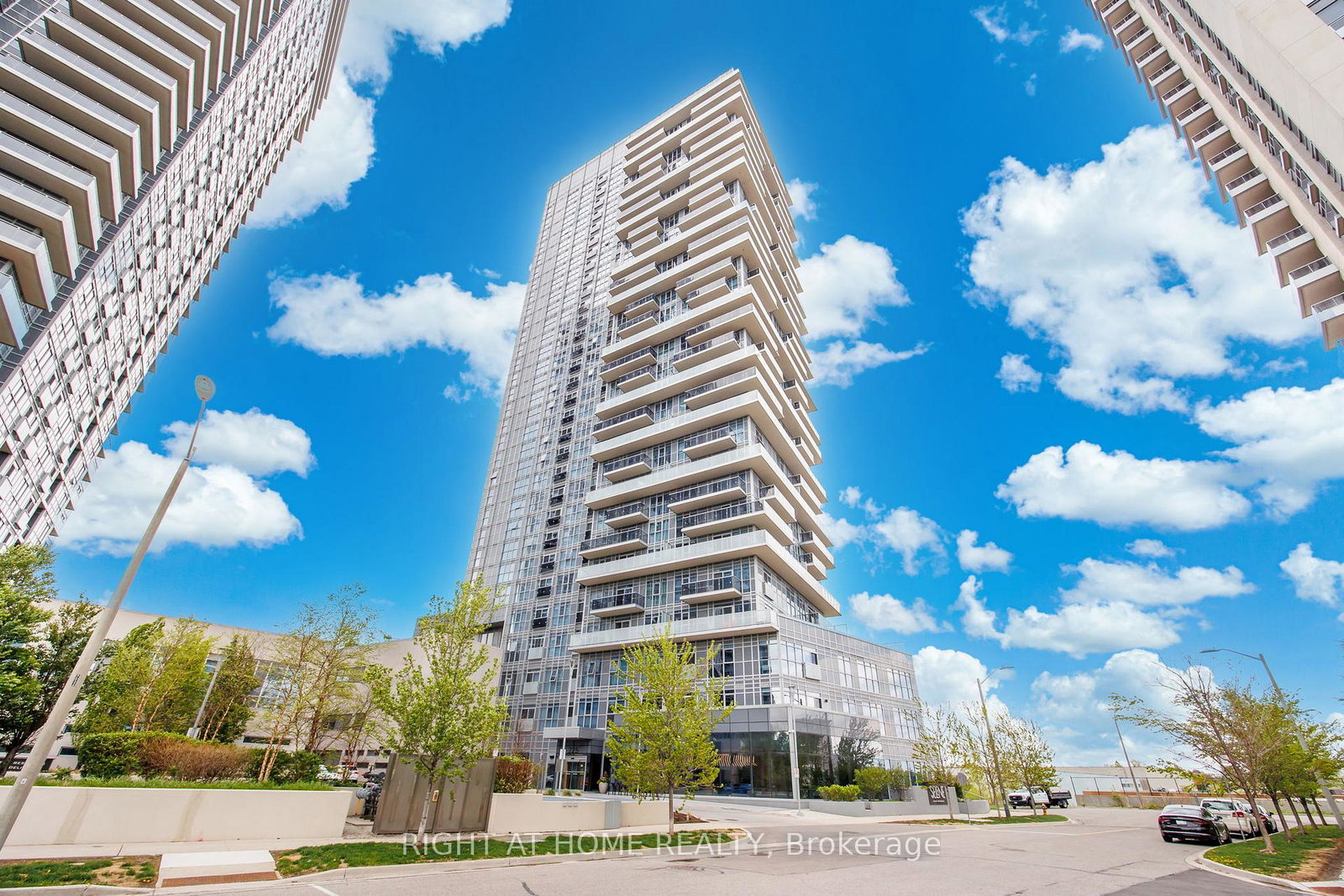 225-village-green-square-scarborough-ontario-e12177580