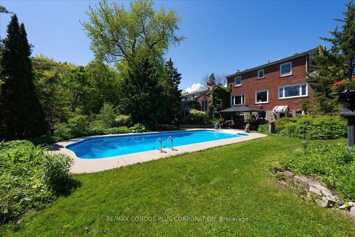 11-ridgemoor-avenue-scarborough-ontario-e12177707