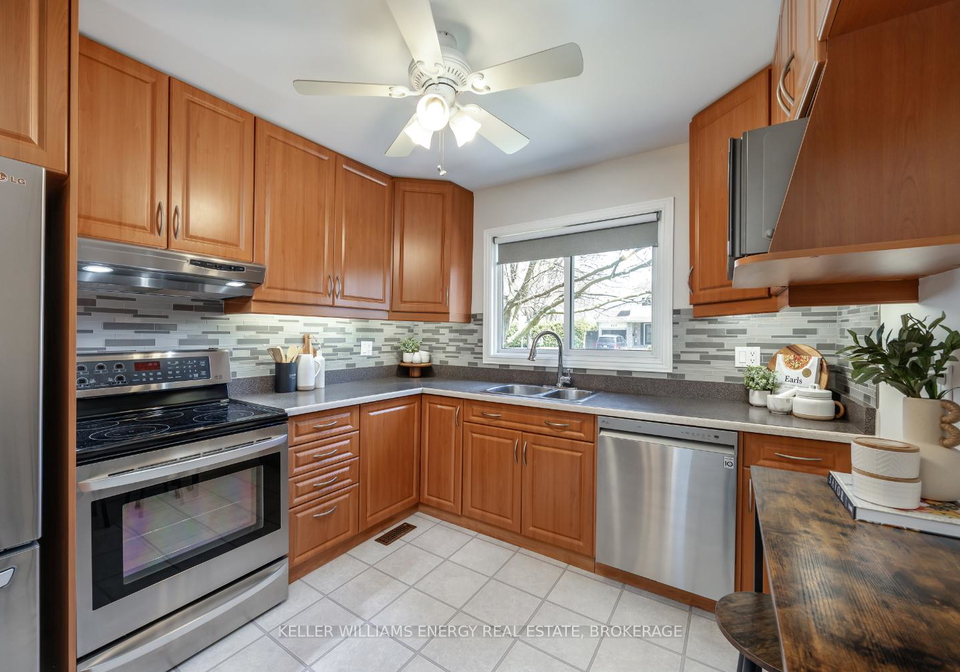 820-finley-avenue-ajax-ontario-e12178050