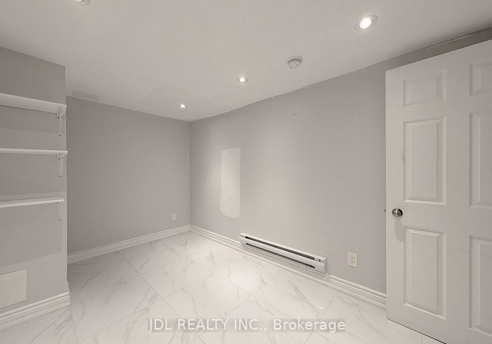 1954-danforth-avenue-east-york-ontario-e12178658