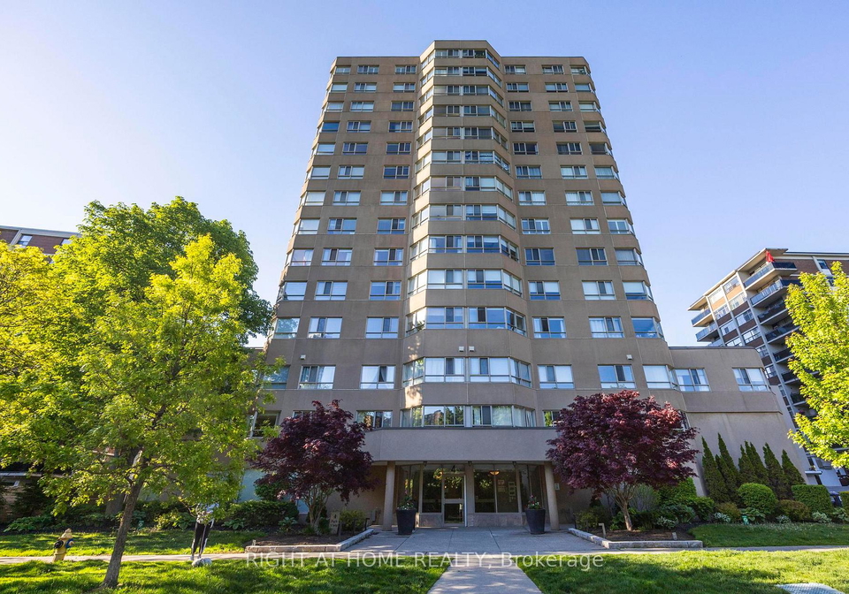 4-park-vista-east-york-ontario-e12179195