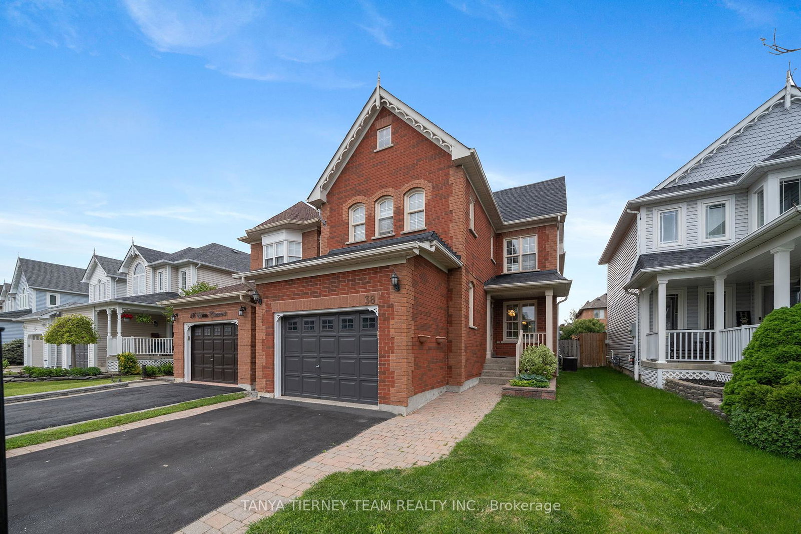 38-wells-crescent-whitby-ontario-e12179485