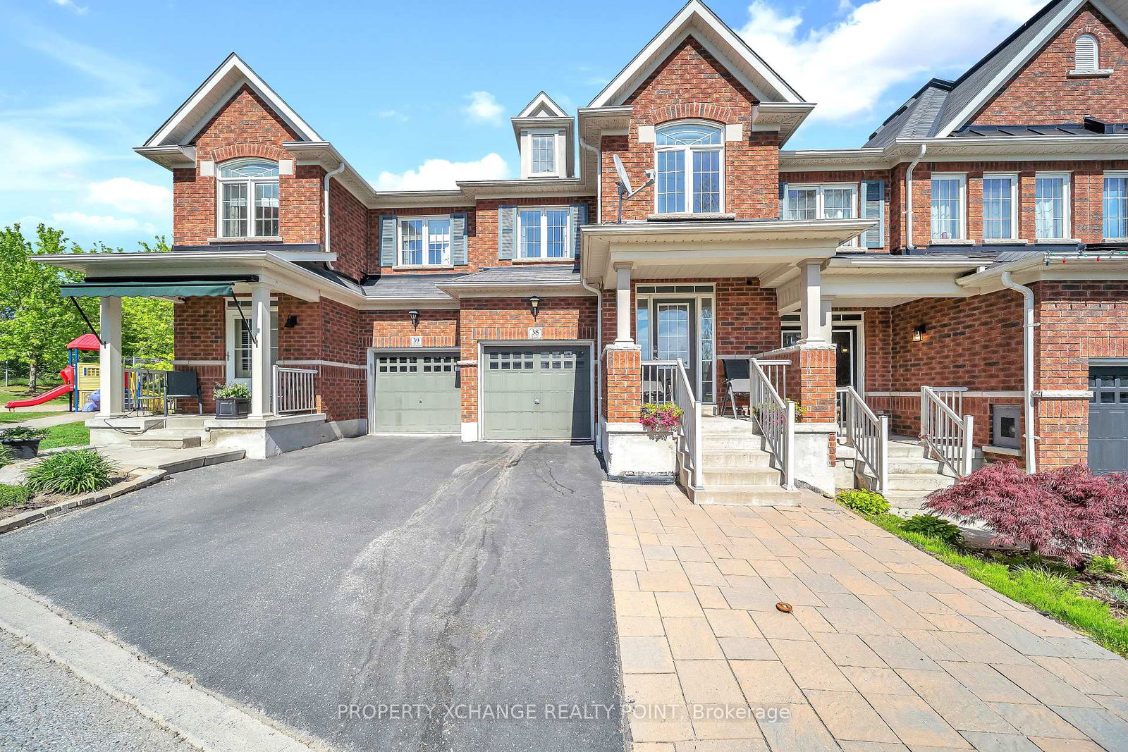 715-grandview-street-n-oshawa-ontario-e12180399