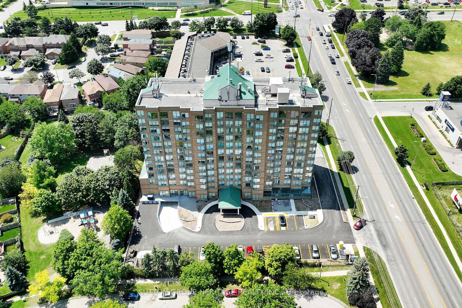 711-rossland-road-e-whitby-ontario-e12180779