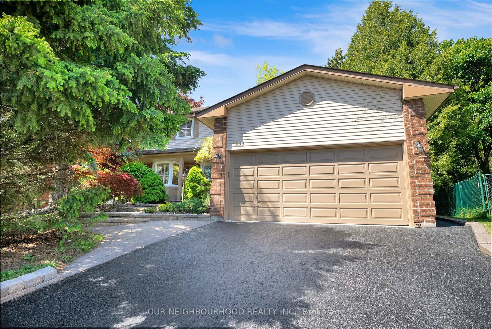 303-cumberland-court-oshawa-ontario-e12181054