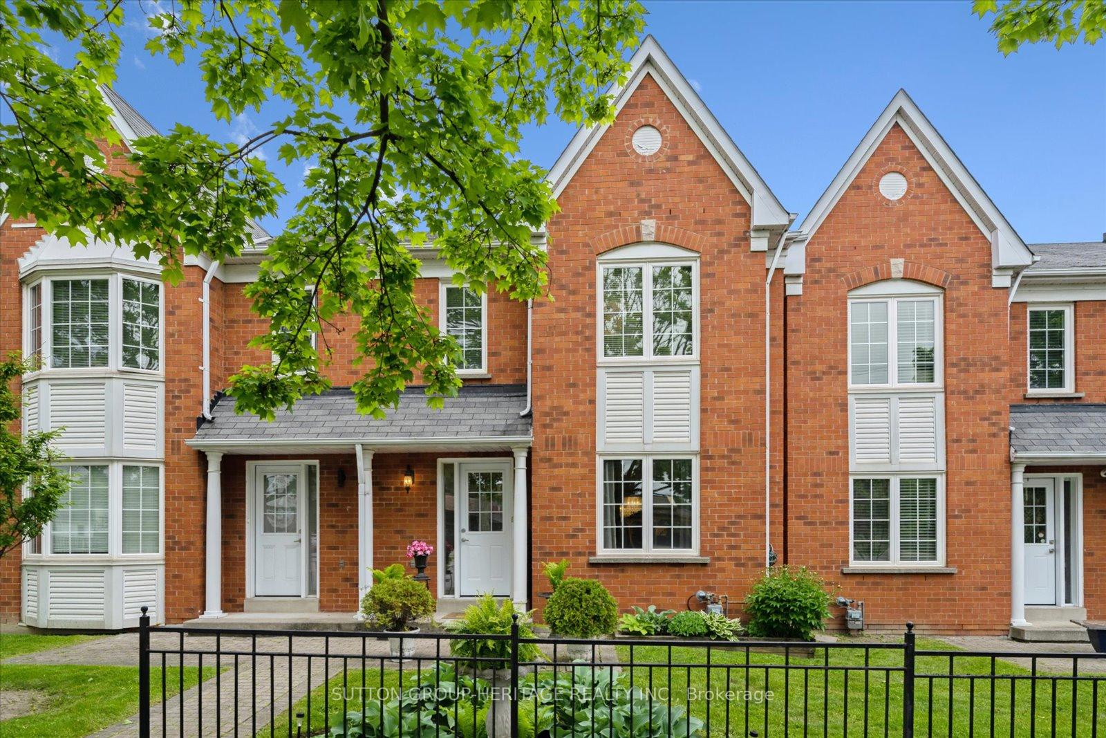 10-bassett-boulevard-whitby-ontario-e12181622