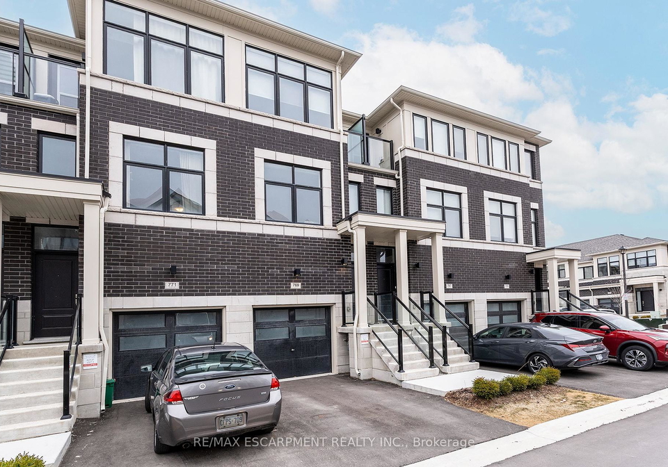 769-kootenay-path-oshawa-ontario-e12183242