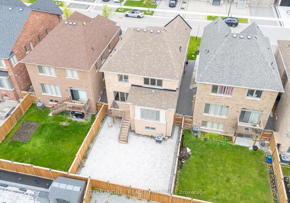 22-lockton-street-whitby-ontario-e12183594