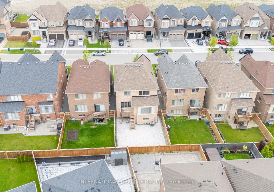 22-lockton-street-whitby-ontario-e12183594
