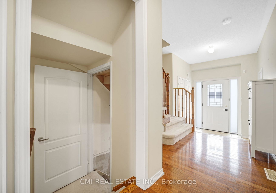 9-tempo-way-whitby-ontario-e12183610