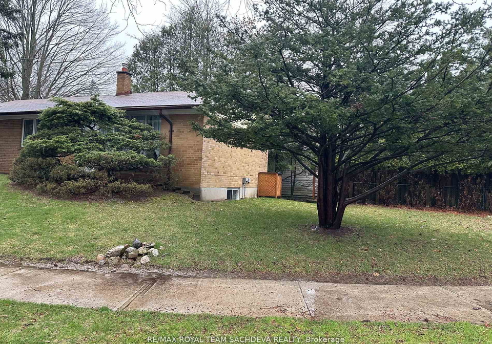 57-copping-road-scarborough-ontario-e12184237