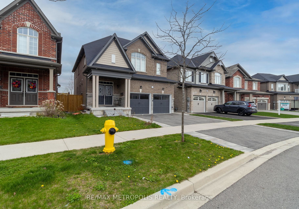 11-purdy-place-clarington-ontario-e12184439