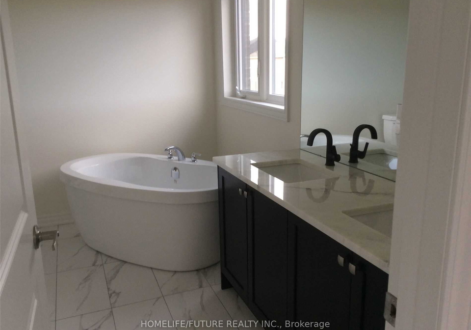 18-morningstar-avenue-whitby-ontario-e12184627
