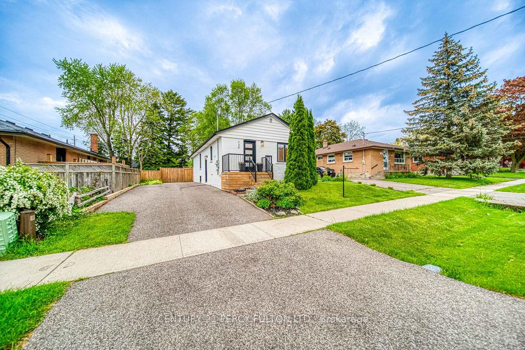 720-gilbert-street-w-whitby-ontario-e12185290