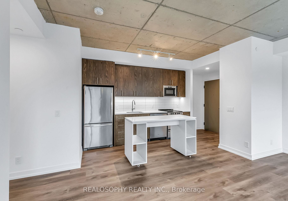 115-larchmount-avenue-toronto-ontario-e12185652