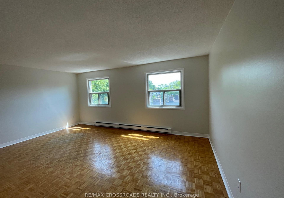 1-kingston-road-toronto-ontario-e12185887