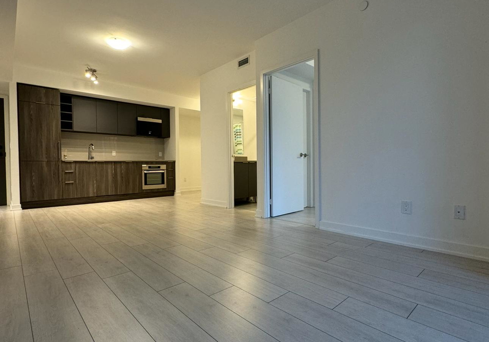 2033-kennedy-road-scarborough-ontario-e12185921