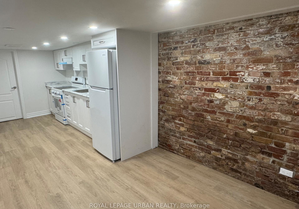763-pape-avenue-east-york-ontario-e12185931