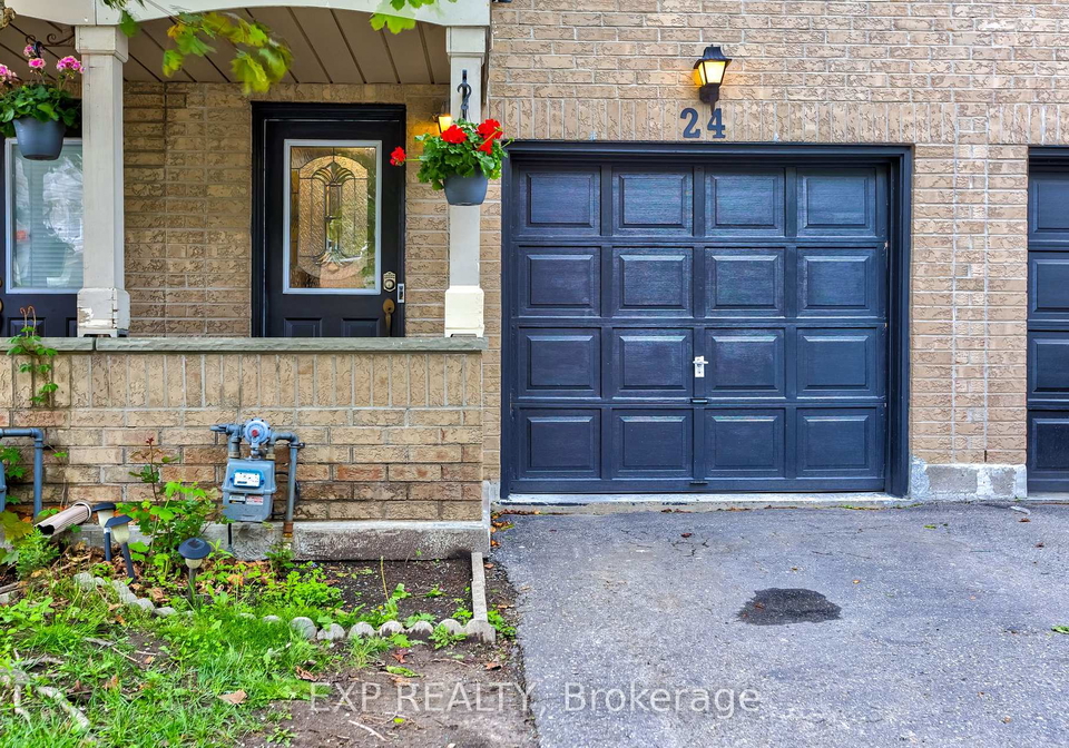 24-spraggins-lane-ajax-ontario-e12186789
