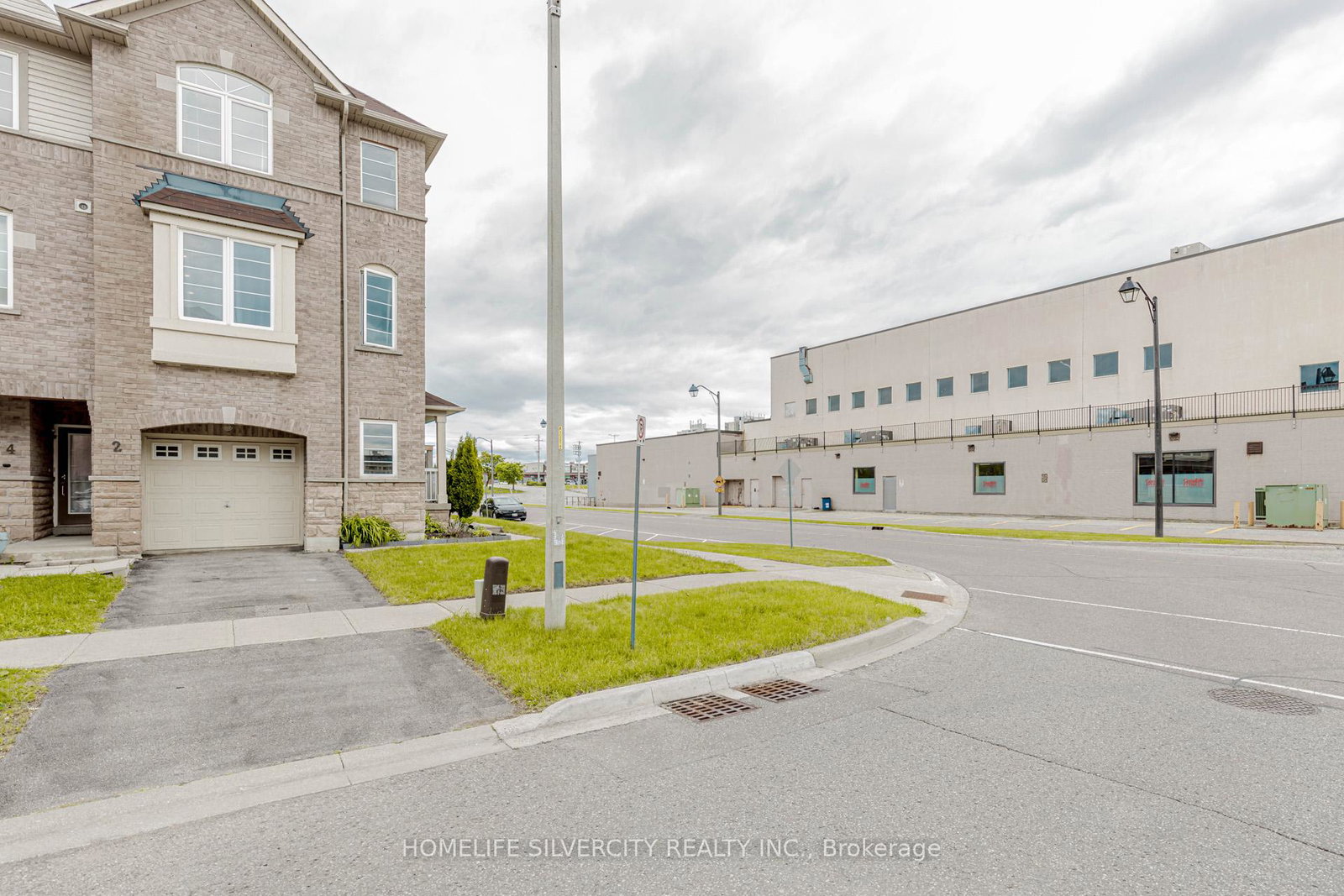 2-stonewood-street-ajax-ontario-e12186850