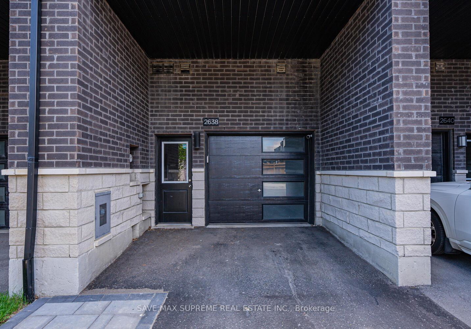 2638-castlegate-crossing-crossing-pickering-ontario-e12187209