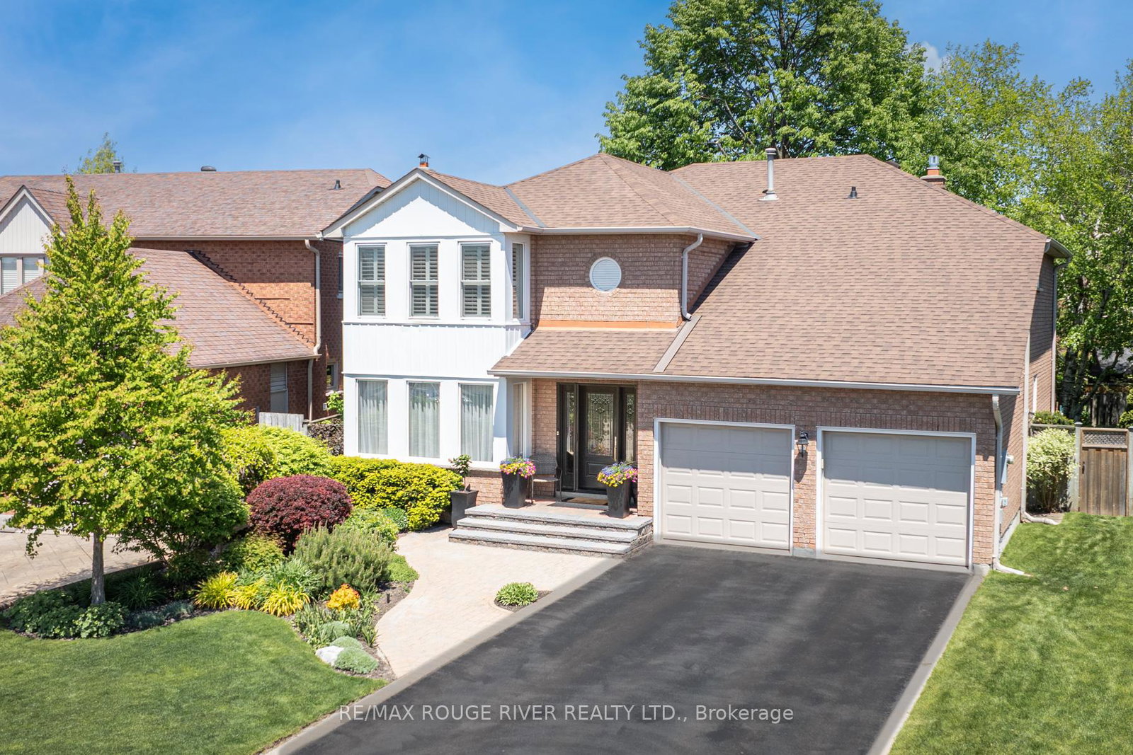 560-ashfield-court-pickering-ontario-e12187990