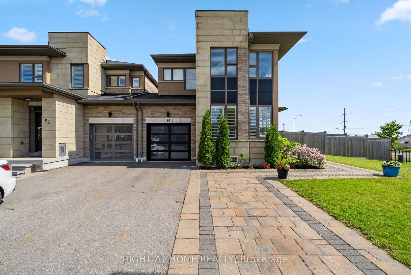 95-barrister-avenue-whitby-ontario-e12188011