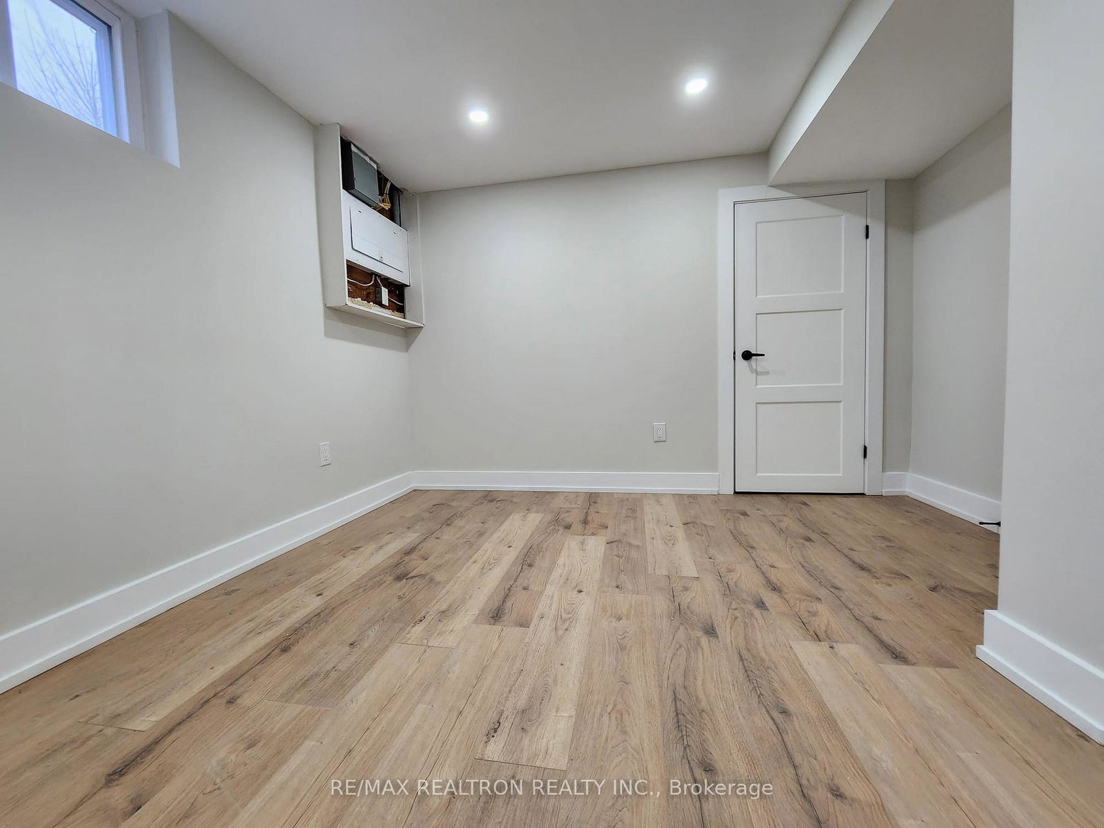 439-woodcrest-avenue-oshawa-ontario-e12188709