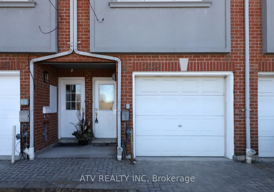 2523-gerrard-street-e-toronto-ontario-e12189064