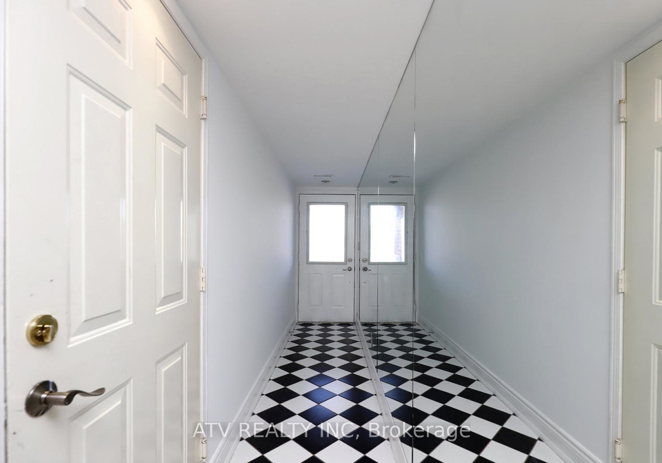 2523-gerrard-street-e-toronto-ontario-e12189064