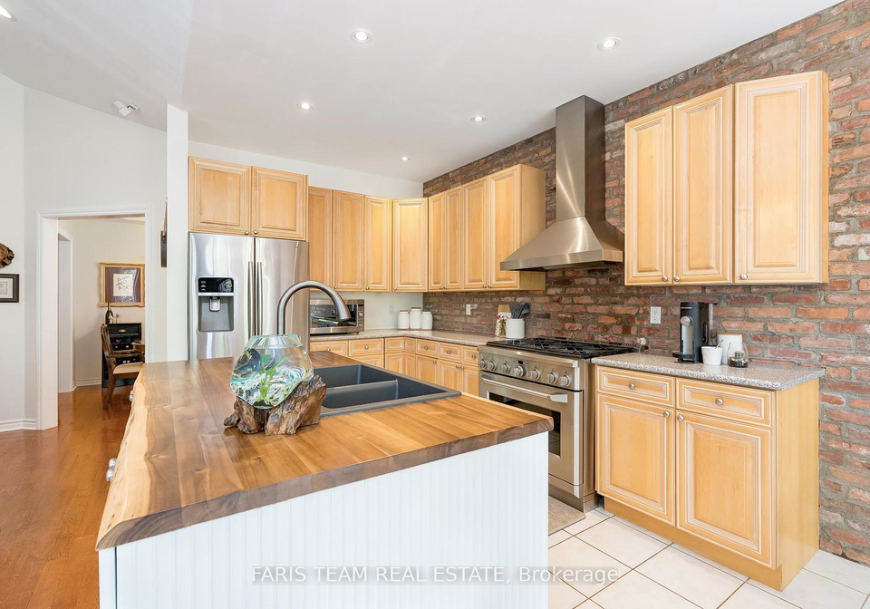 1862-falconwood-way-pickering-ontario-e12189368