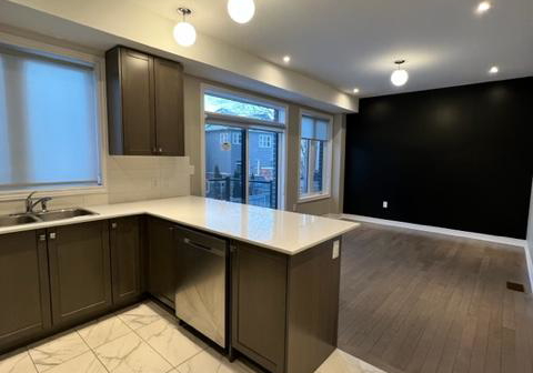10-steamboat-way-whitby-ontario-e12190196