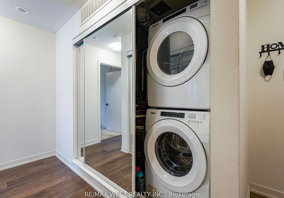 5131-sheppard-avenue-e-scarborough-ontario-e12190812